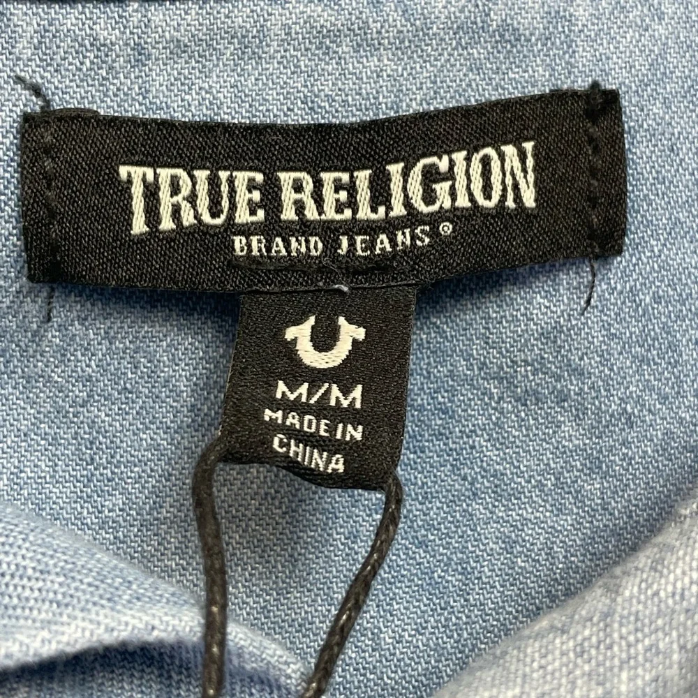 True Religion Light Blue‎ Chambrey Sz Medium snap up shirt